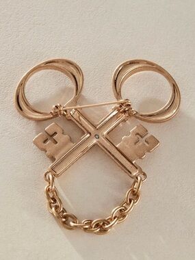 NWT Free People Unlock Your Love Pin